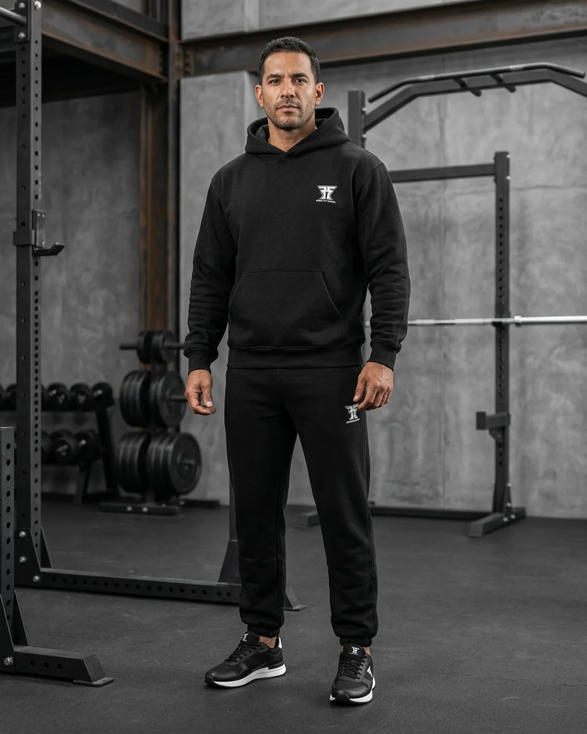 FFF Classic Jogger Set gym campaign